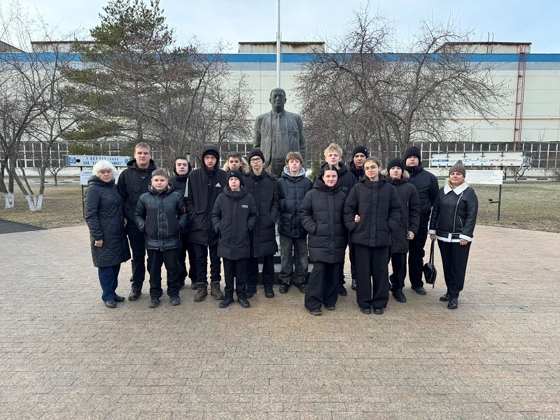 Центр занятости активно знакомит молодежь с ведущими предприятиями региона.