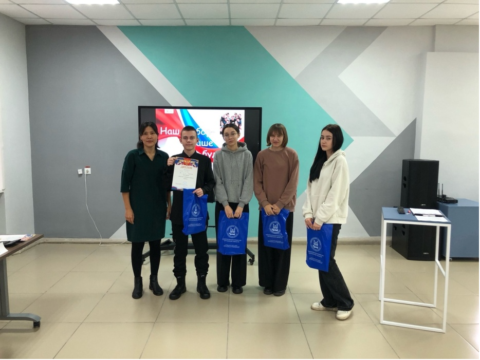 «Знатоки избирательного права».