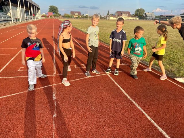 ТХЭКВОНДИСТЫ ВЫПОЛНЯЮТ НОРМЫ ВФСК ГТО!.