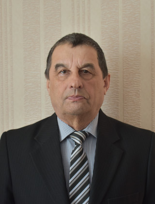 Архипов Виктор Александрович, пенсионер.